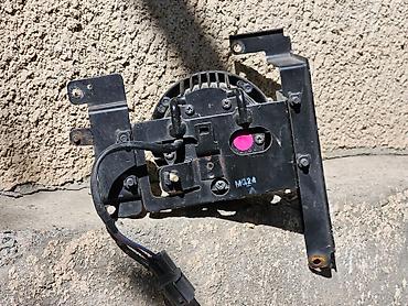 Противотуманные фары: Левая противотуманная фара Honda 1999 г., Б/у, Оригинал — 5