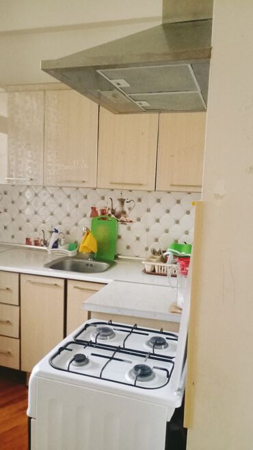 Uzunmüddətli kirayə mənzillər: Salam.Masazlrda bir otaqll ev verilir tek beye wertlermis sakitcilik -da lalafo.az — 8 Uzunmüddətli kirayə mənzillər: Salam.Masazlrda bir otaqll ev verilir tek beye wertlermis sakitcilik — 8