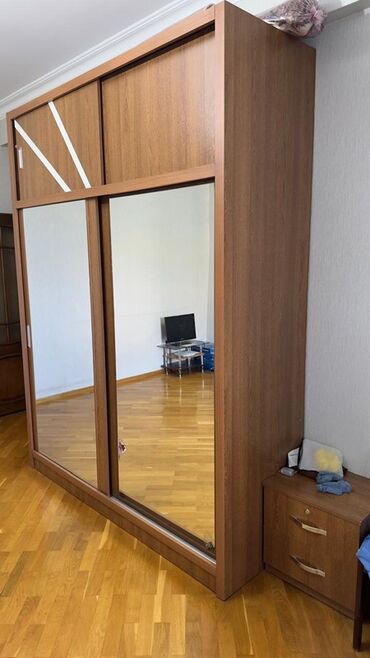 Kupe, 2 qapılı Düz dolab, Qarderob, paltar dolabı