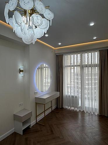 венеция: 2 комнаты, 70 м², Асанбай мкр Элитка, 13 этаж, Дизайнерский ремонт — 2