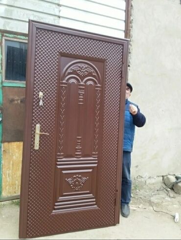 Giriş qapıları: Yeni Giriş qapısı Zəmanətli, Ödənişli quraşdırma, Ünvandan götürmə — 17