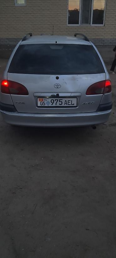 john dere: Toyota Avensis: 1998 г., 1.8 л, Механика, Бензин, Универсал — 3