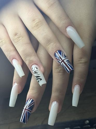 Маникюр: Активно ищу работу Работала в салоне красоты в Москве год мои — 12