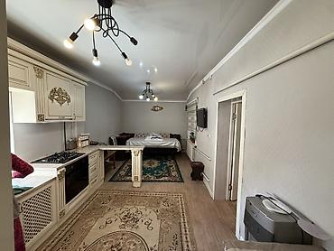 Продажа коттеджей и домов: 6 комнат, 140 м², 530 соток, Новопавловка, Собственник — 12
