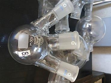 Staro posuđe i escajg: Laboratorijsko staklo . Adapteri konektori — 18