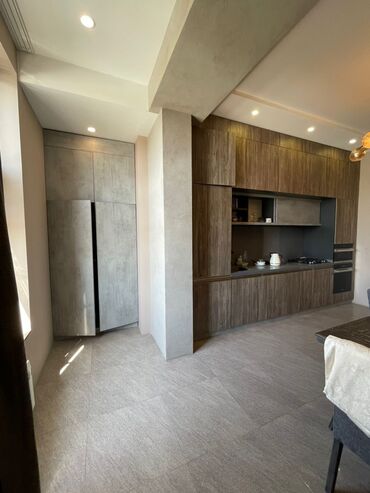Продажа квартир: 2 комнаты, 100 м²