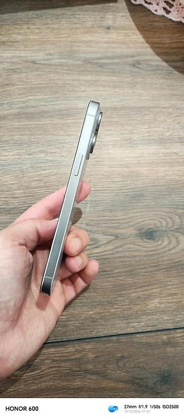 apple usb: IPhone 15 Pro, Natural Titanium, Face ID — 5