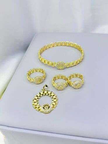 Bijuteriya dəstləri: Qadınlar üçün zərgərlik aksesuarları dəsti və ayrı-ayrı modellər - — 9