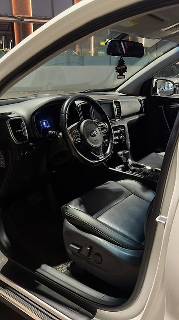 кокпит цена: Kia Sportage: 2018 г., 2 л, Автомат, Дизель, Кроссовер — 10
