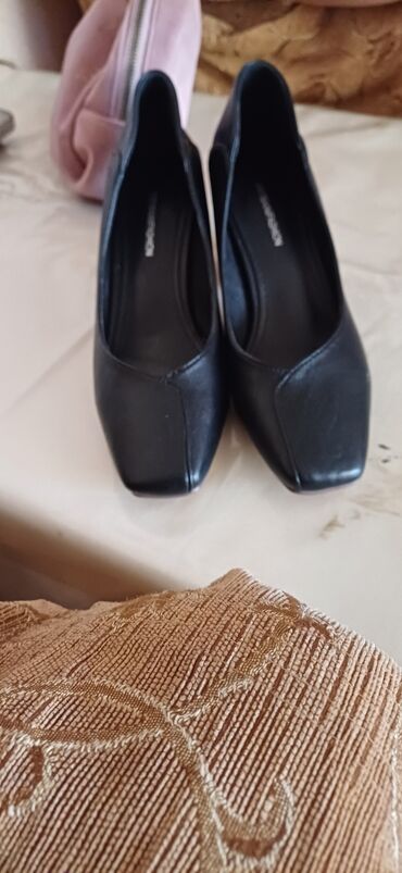 garda shoes: Туфли, Размер: 37, цвет - Черный, Новый