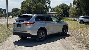 Toyota Highlander: 2017 г., 3.5 л, Вариатор, Гибрид, Кроссовер — 2