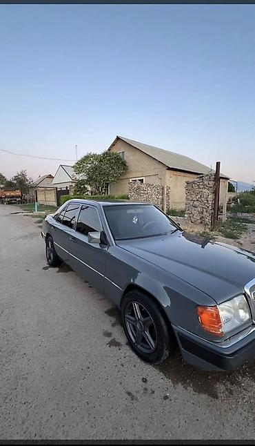 Mercedes-Benz: Mercedes-Benz W124: 1990 г., 2.3 л, Механика, Бензин, Седан — 8