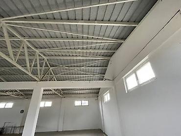 Magacini i radionice: U našoj ponudi su dva nova objekta na 15 ari placa - kancelarijski — 29