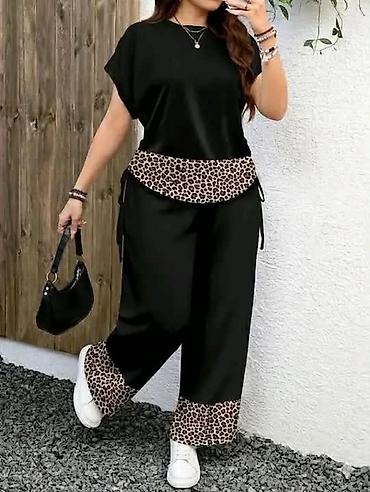 leopard sandale: Dvodelni ženski komplet sa leopard detaljima za punije dame. - Majica — 6