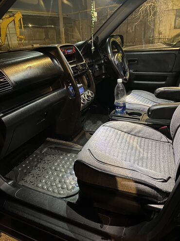 Honda: Honda CR-V: 2002 г., 2 л, Автомат, Газ, Внедорожник — 6