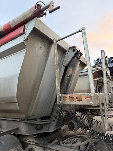 Прицепы и полуприцепы: Прицеп, Самосвал, Б/у — 11