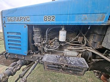 saatlıda sadığ traktor: Belarus 892.2 il 2015 motor karopka ideal kotanla birlikdə 14luk 21000 — 6