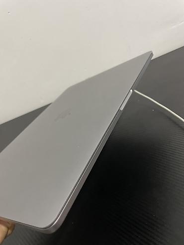 core i9: MacBook Pro (Retina 2880×1800), серый космос Характеристики: - — 2