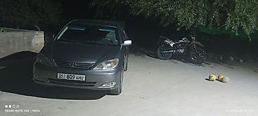 авто стенд: Toyota Camry: 2002 г., 2.4 л, Механика, Бензин, Седан — 3