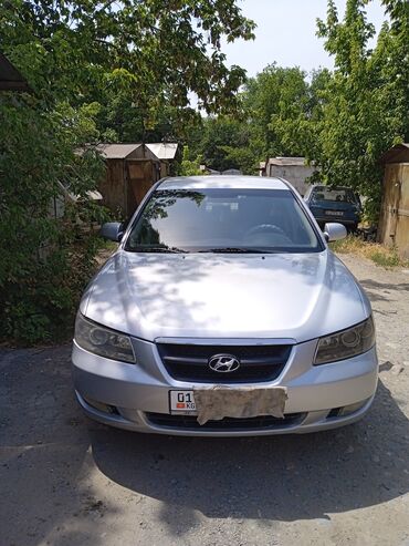 corolla runx: Hyundai Sonata: 2005 г., 2.4 л, Механика, Бензин, Седан