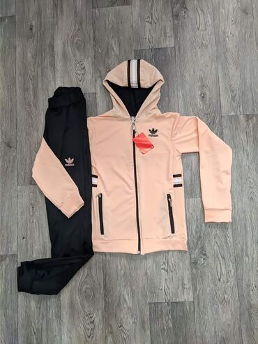 Gornji i donji deo: Extra ženske nove komplet trenerke od licre S,M,L,XL,XXL veličine za na lalafo.rs — 3 Gornji i donji deo: Extra ženske nove komplet trenerke od licre S,M,L,XL,XXL veličine za — 3