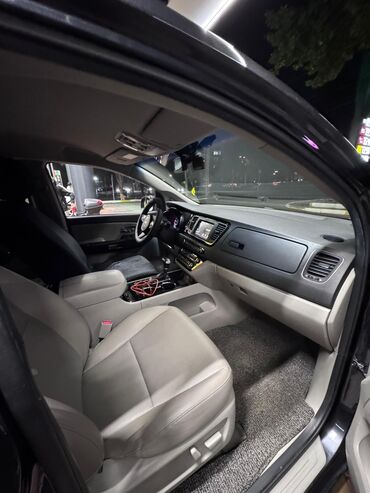 Kia: Kia Carnival: 2019 г., 2.2 л, Автомат, Дизель, Минивэн — 6