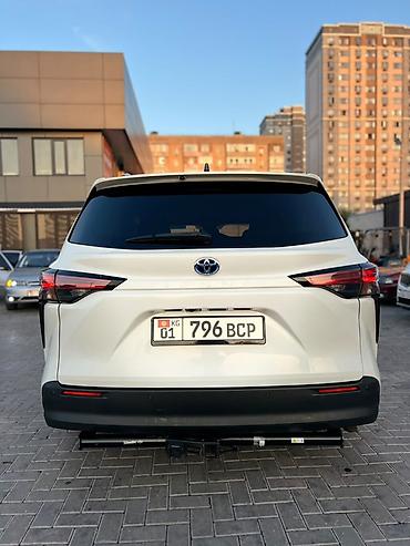 Toyota: Toyota Sienna: 2021 г., 2.5 л, Автомат, Гибрид, Минивэн — 10