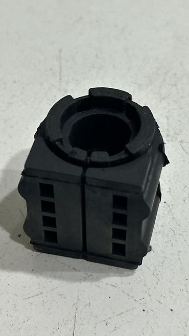 stablizatorlar: Changan uni-z,cs55,q05 Stabilizator Rezini, Stabilizator Yastığı — 3