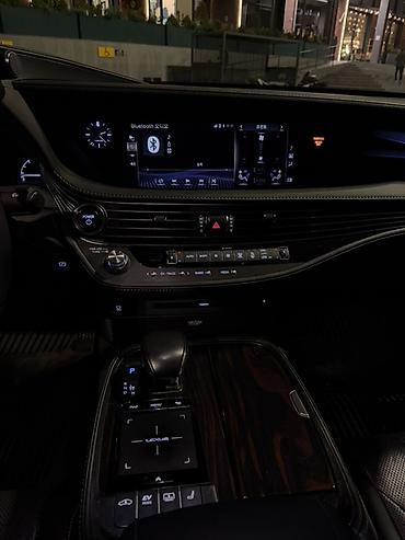 Lexus: Lexus LS: 2019 г., 3.5 л, Автомат, Гибрид, Седан — 5