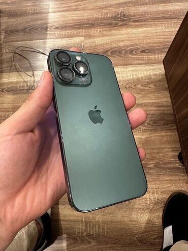 айфон 13 про зеленый: IPhone 13 Pro, Б/у, 256 ГБ, Alpine Green, Зарядное устройство, Защитное стекло, Чехол, 82 %