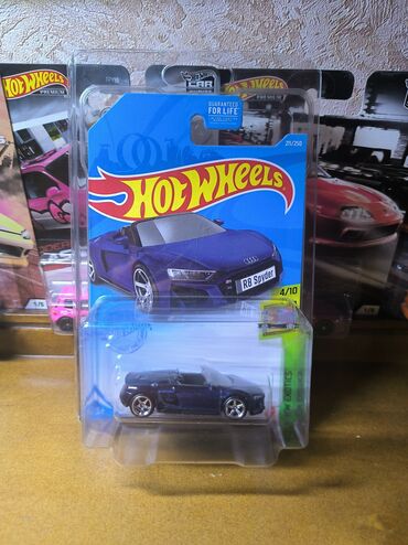 требуются модели на бесплатные стрижки: Продаю коллекционную модель hot wheels sth audi r8, модель в отличном