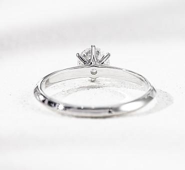 Украшения с бриллиантами: 💍 Кольцо из белого золота 750 пробы с лабораторными бриллиантами • — 4