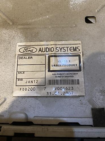 Магнитолы: Ford Audio Systems “6000 CD” avtomobil maqnitofonu və ön konsol — 4