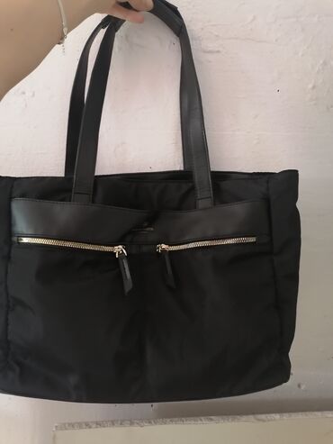 Handbags: Velika torba idealna za mamu i bebu a lepa, elegantna
