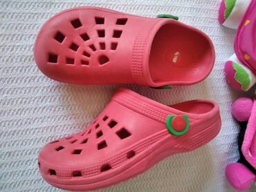 crocs papuce velicine: Beach slippers, Crocs, Size - 31