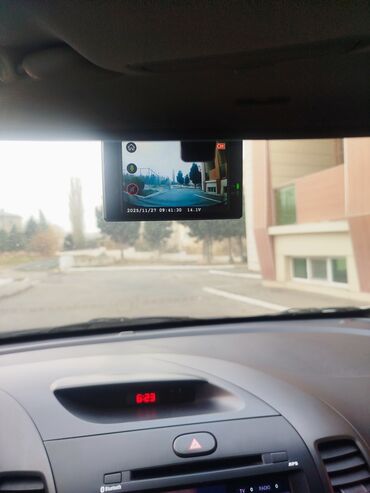 Kia: Kia K3: 1.6 l | 2017 il Sedan — 14