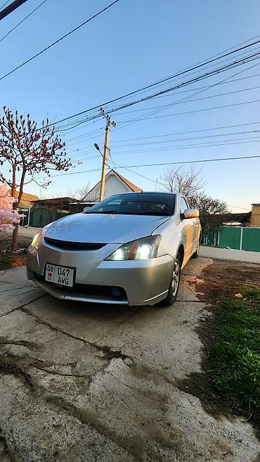 Toyota: Toyota Ist: 2002 г., Хэтчбэк at lalafo.kg — 1 Toyota: Toyota Ist: 2002 г., Хэтчбэк — 1