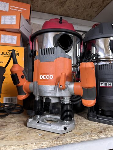 Универсальные погружные фрезеры: Фрезеры для древесины (сетевые, погружные) Модели на выбор: - TEH — 2