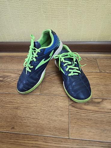 Футбольные бутсы, оригинал фирма Joma. Размер 36. Цена 1000 сом