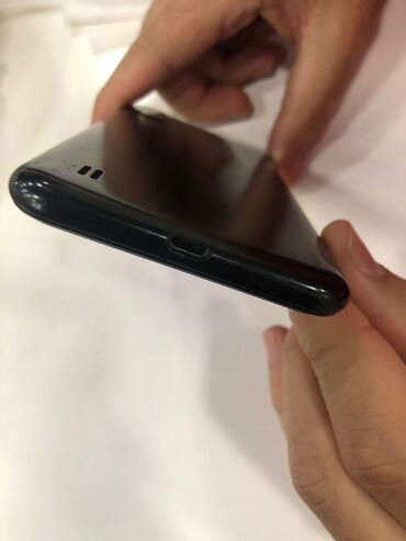 a01 qiymeti: Samsung Galaxy A01 | İşlənmiş | 16 GB | rəng - Qara | İki sim kartlı, Face ID
