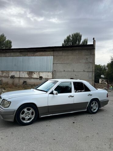 рекстон авто: Mercedes-Benz W124: 1992 г., 2.2 л, Механика, Бензин, Седан