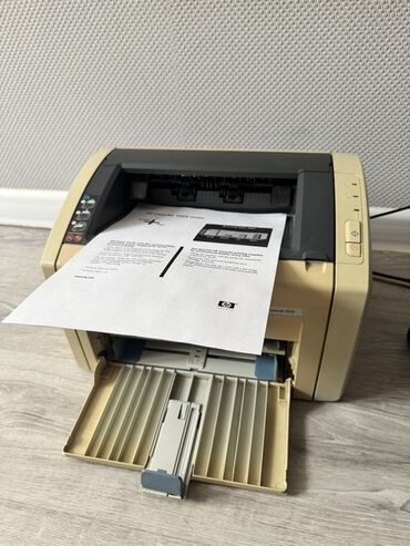 принтер hp laserjet 1018 цена: Монохромный лазерный принтер HP LaserJet 1022 Стоял на подоконнике