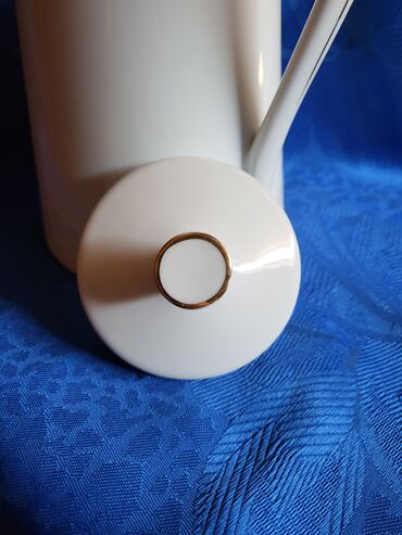 Čajnici: Bokal nov 70te Poljska wawel porcelan. Visina. 21cm na lalafo.rs — 10 Čajnici: Bokal nov 70te Poljska wawel porcelan. Visina. 21cm — 10