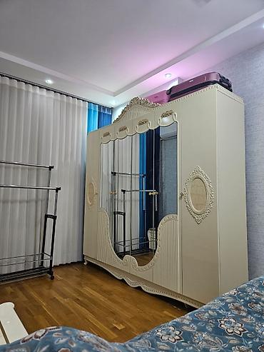 a3 kagiz: Klassik üslublu yataq otağı dəsti Tərkibi: - 2 nəfərlik çarpayı — 8