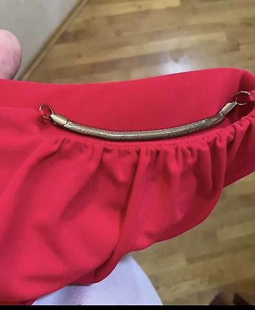Ətəklər: 1. Новая юбка Mango размер л цвет хаки 35м 2. Белая Юбка Zara размер л — 10