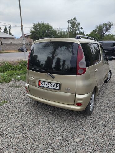 купить запчасти на опель вектра б: Toyota Yaris Verso: 2001 г., 1.3 л, Механика, Бензин, Универсал