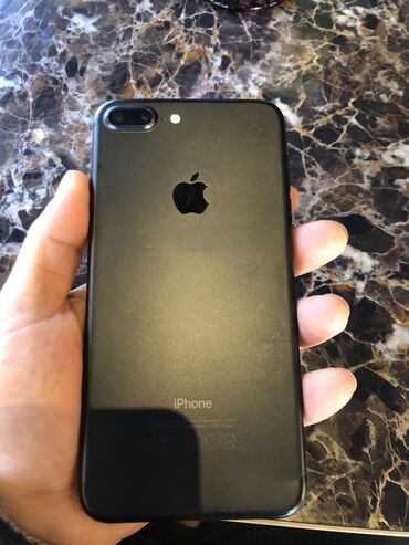 Apple iPhone: IPhone 7 Plus, 32 GB, Black Titanium, Barmaq izi, Face ID