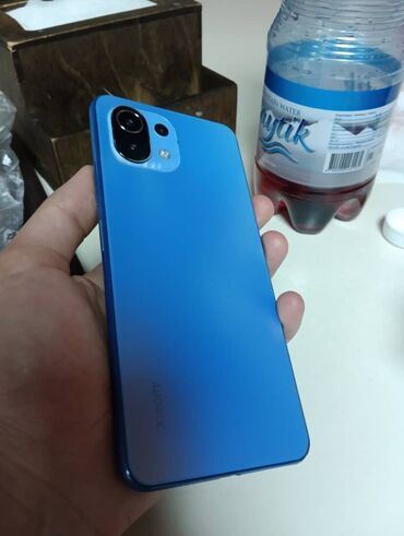 а 10 с: Xiaomi, Mi 11 Lite, Б/у, 128 ГБ, цвет - Голубой, 2 SIM