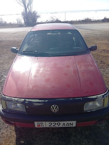 арзан машина пассат: Volkswagen Passat: 1988 г., 1.8 л, Механика, Бензин, Седан