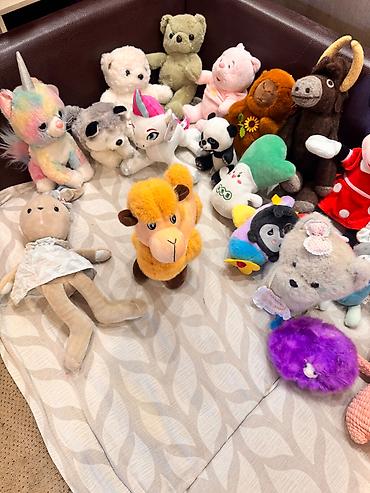 Продам мягкие игрушки по 50 сом каждая. Фото реальные